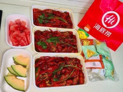 餐饮巨头上线、预制菜热销，昔日顶流小龙虾回归？